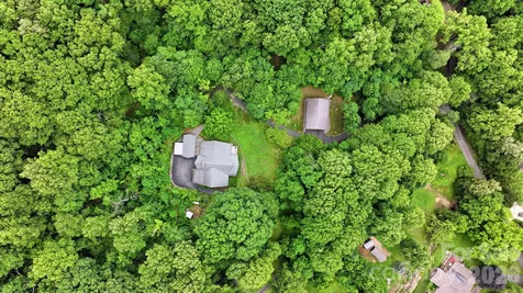 560 & 484 Winchester Creek Road Waynesville NC 28786