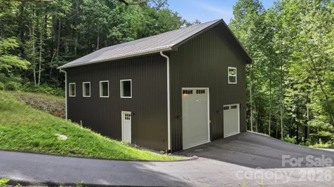 560 & 484 Winchester Creek Road Waynesville NC 28786
