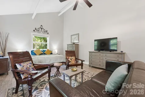 560 & 484 Winchester Creek Road Waynesville NC 28786