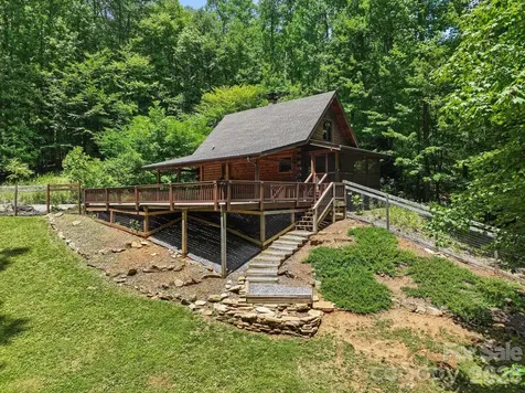 89 Apgar Road Candler NC 28715