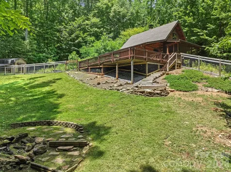 89 Apgar Road Candler NC 28715