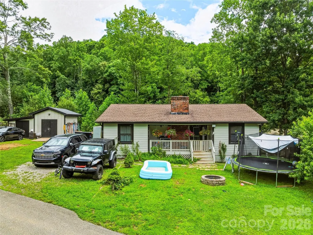 961 Wilson Branch Road Mars Hill NC 28754