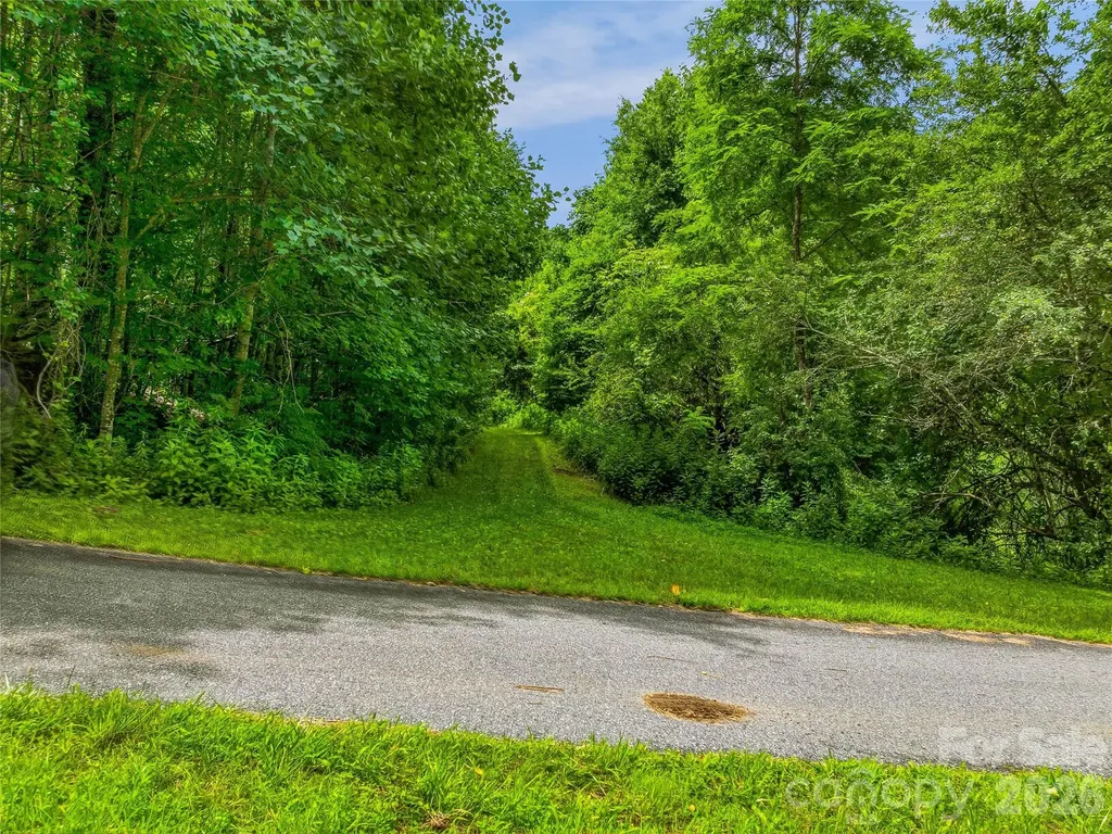 961 Wilson Branch Road Mars Hill NC 28754