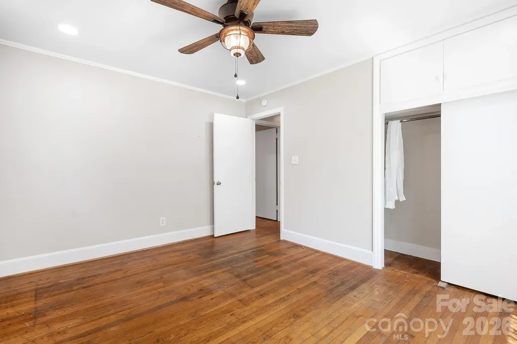 3960 Bristol Drive Charlotte NC 28208