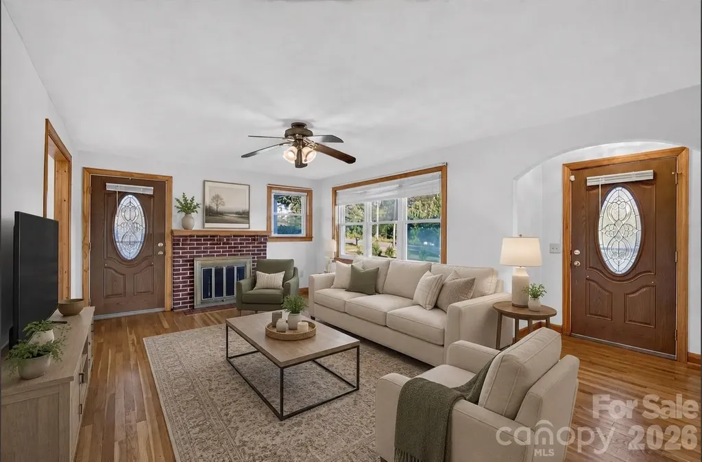 1532 Orchard Drive Lenoir NC 28645