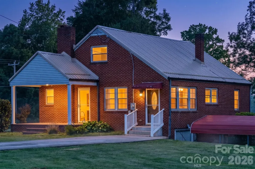 1532 Orchard Drive Lenoir NC 28645