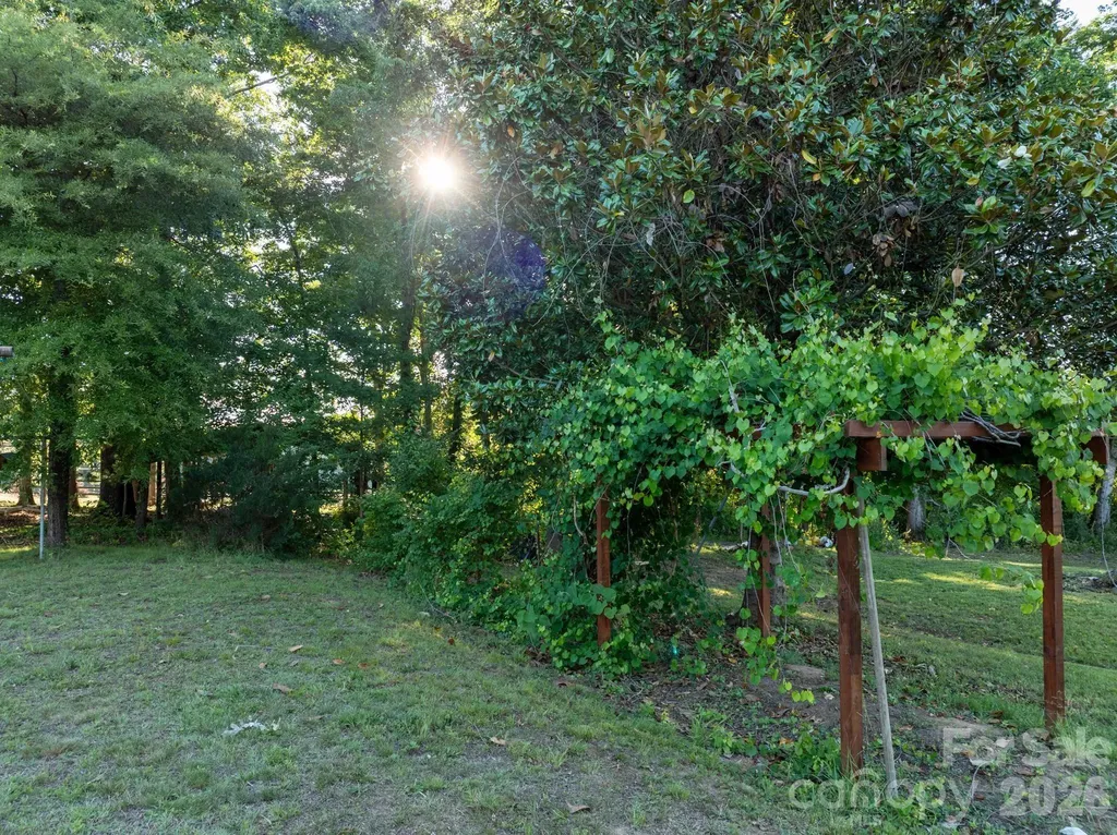 1532 Orchard Drive Lenoir NC 28645
