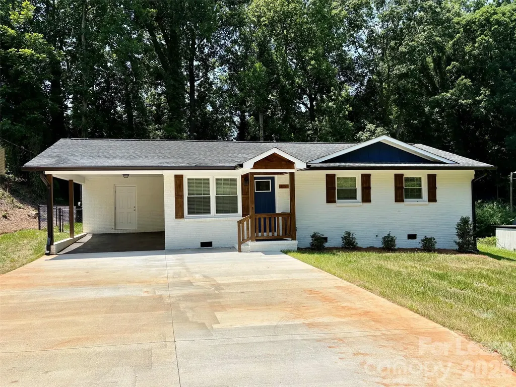 231 Oak Drive Lowell NC 28098