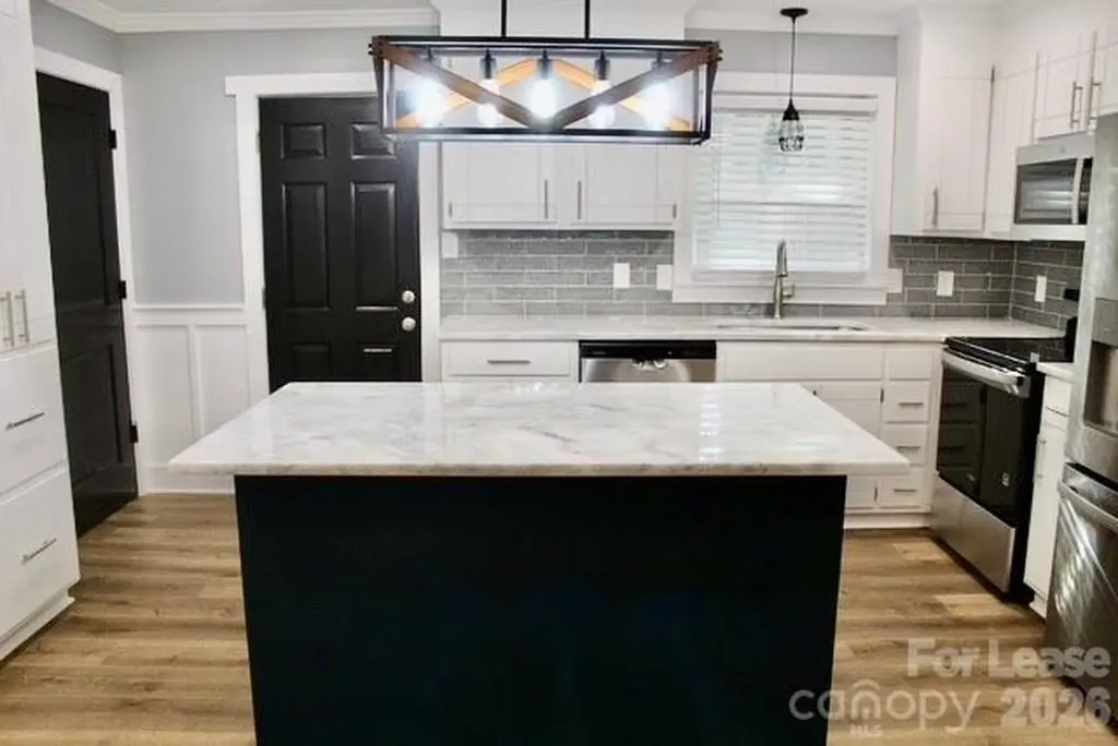 231 Oak Drive Lowell NC 28098