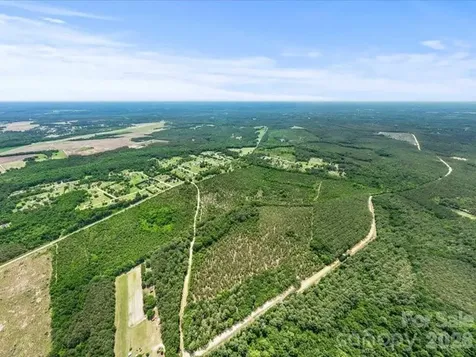 464 Lark Road Cheraw SC 29520