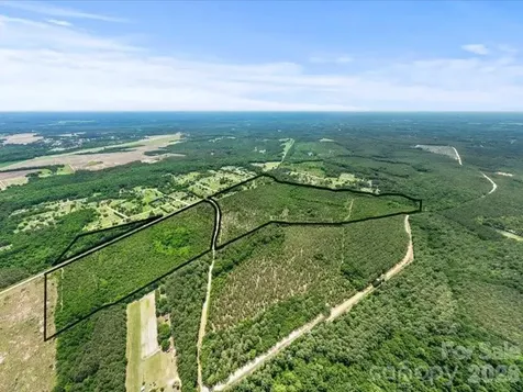 464 Lark Road Cheraw SC 29520