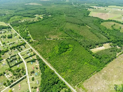 464 Lark Road Cheraw SC 29520