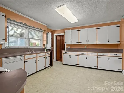 464 Lark Road Cheraw SC 29520