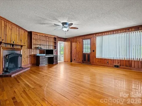 464 Lark Road Cheraw SC 29520