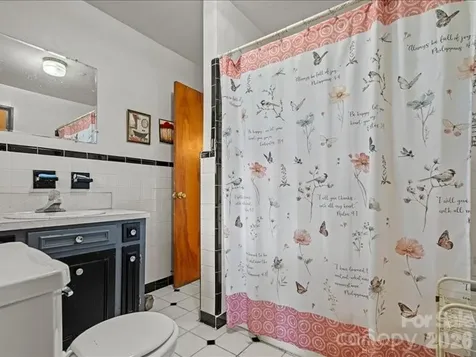 464 Lark Road Cheraw SC 29520