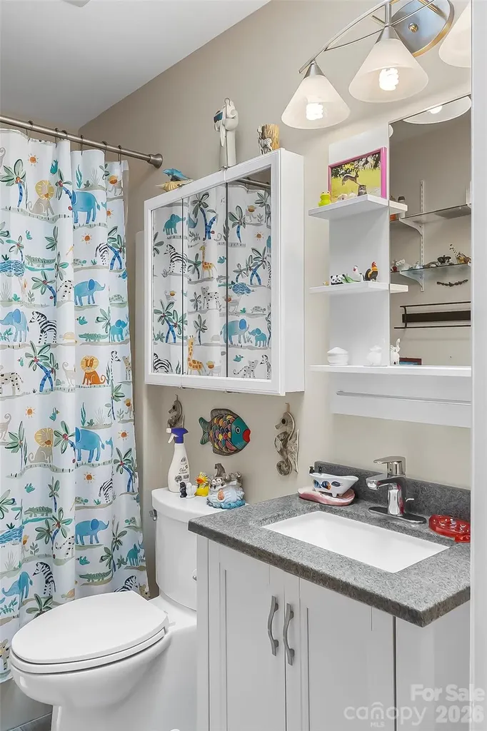 137 Exeter Court Hendersonville NC 28791