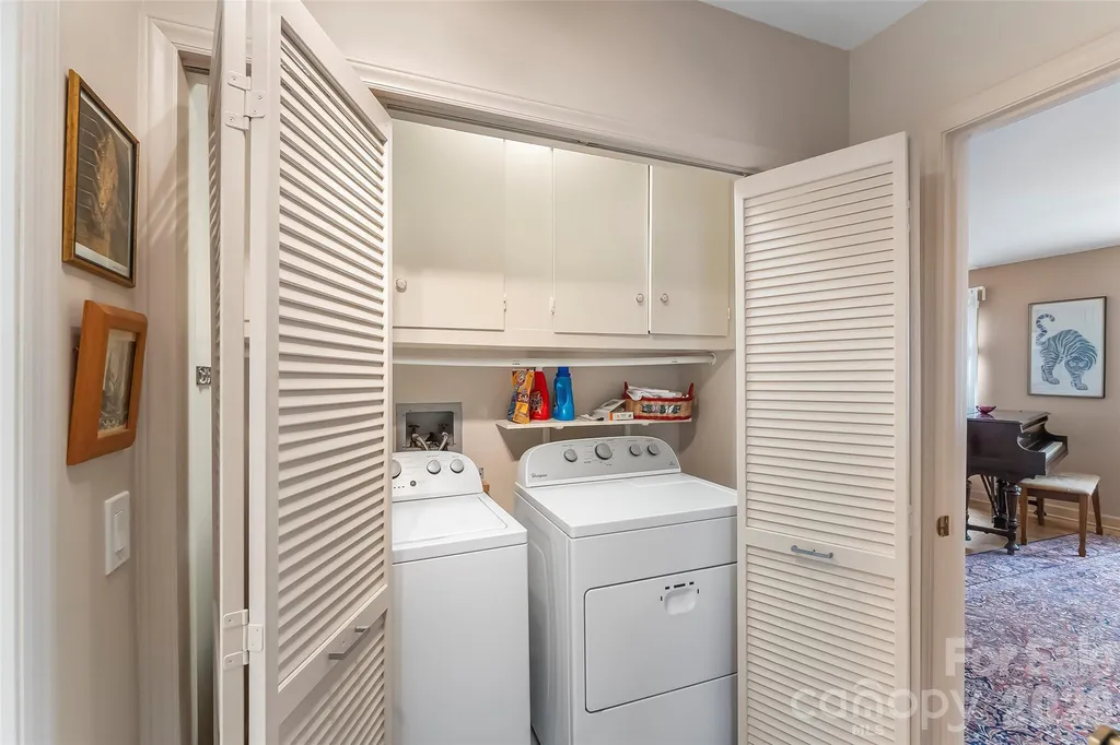 137 Exeter Court Hendersonville NC 28791