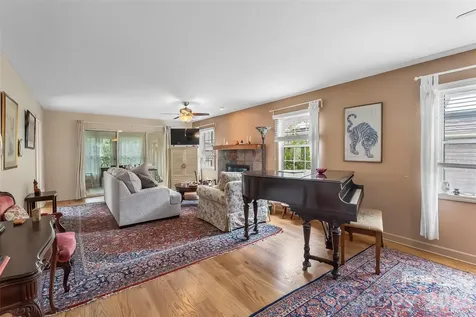 137 Exeter Court Hendersonville NC 28791