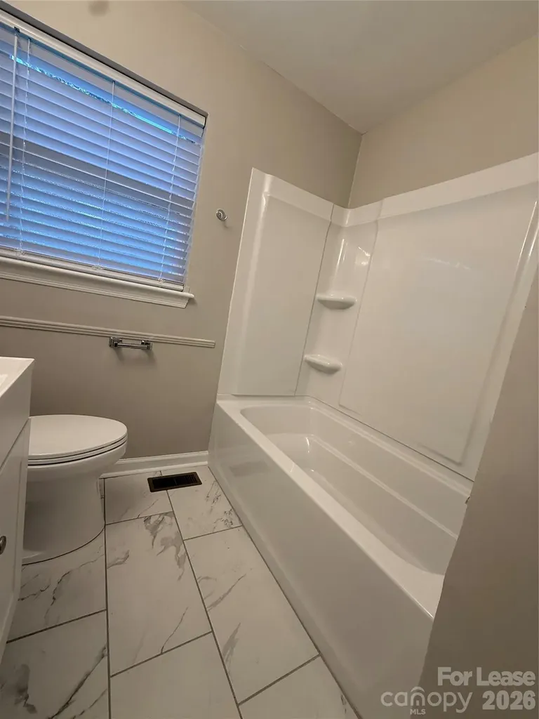153 15th Avenue NW Hickory NC 28601