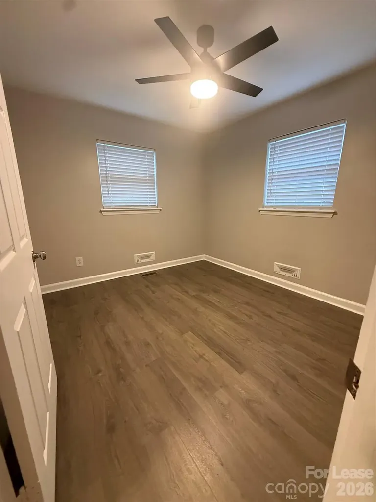 153 15th Avenue NW Hickory NC 28601
