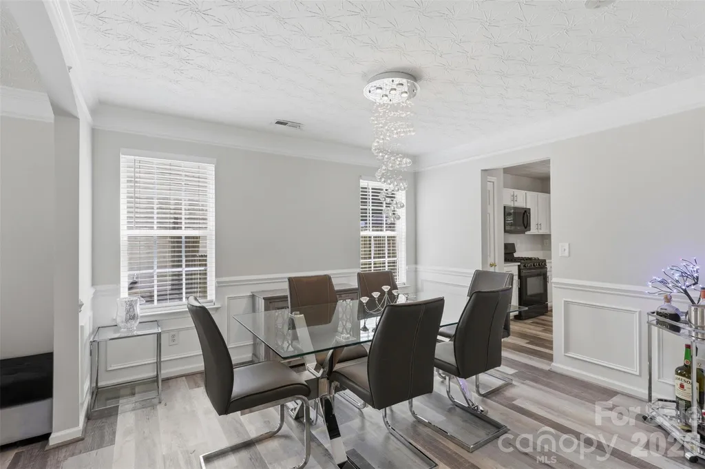 4923 Eagle Creek Drive Charlotte NC 28269