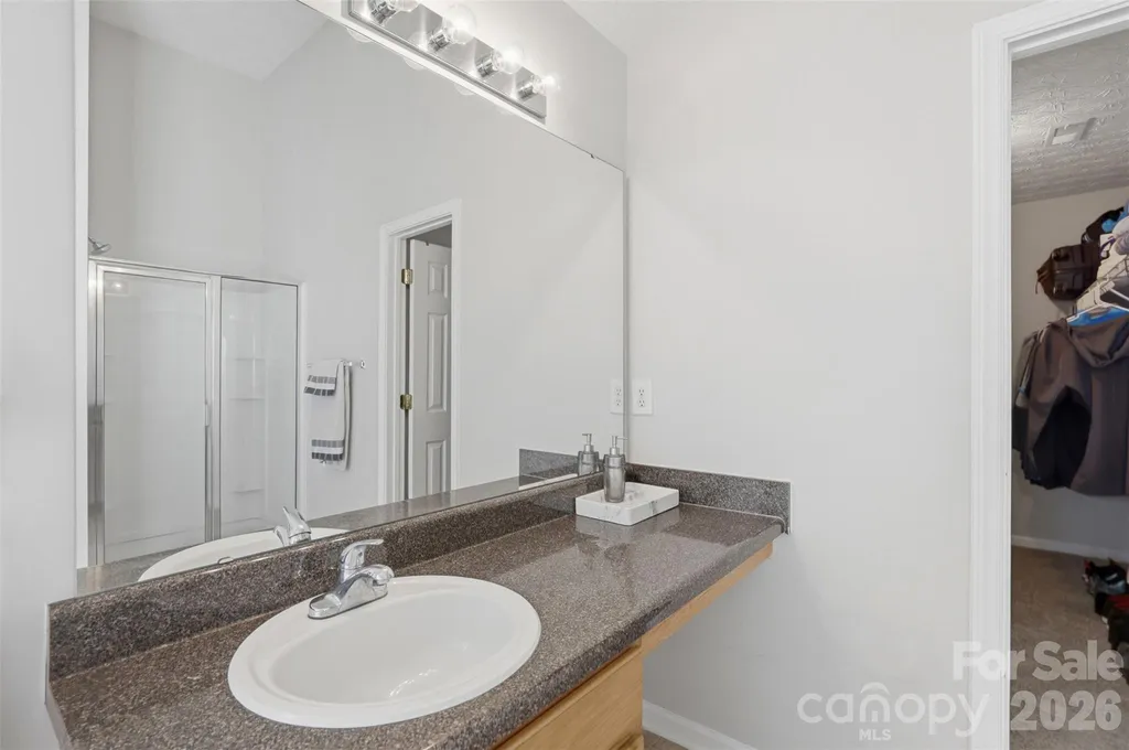 4923 Eagle Creek Drive Charlotte NC 28269