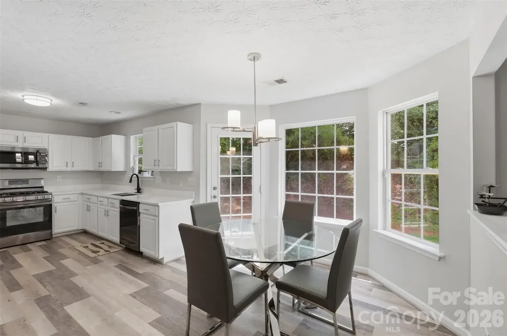 4923 Eagle Creek Drive Charlotte NC 28269
