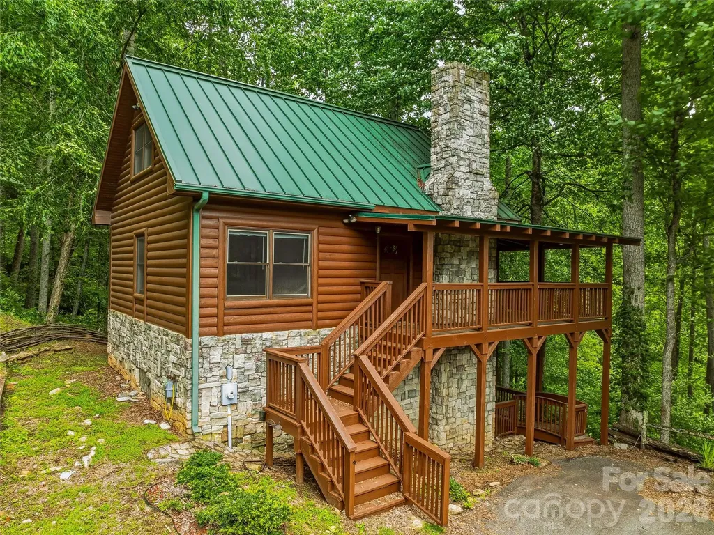 961 Wilson Branch Road Mars Hill NC 28754