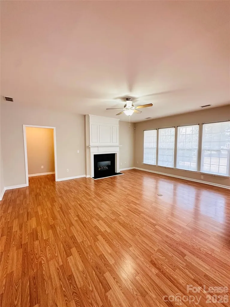 8419 Heron Glen Drive Charlotte NC 28269