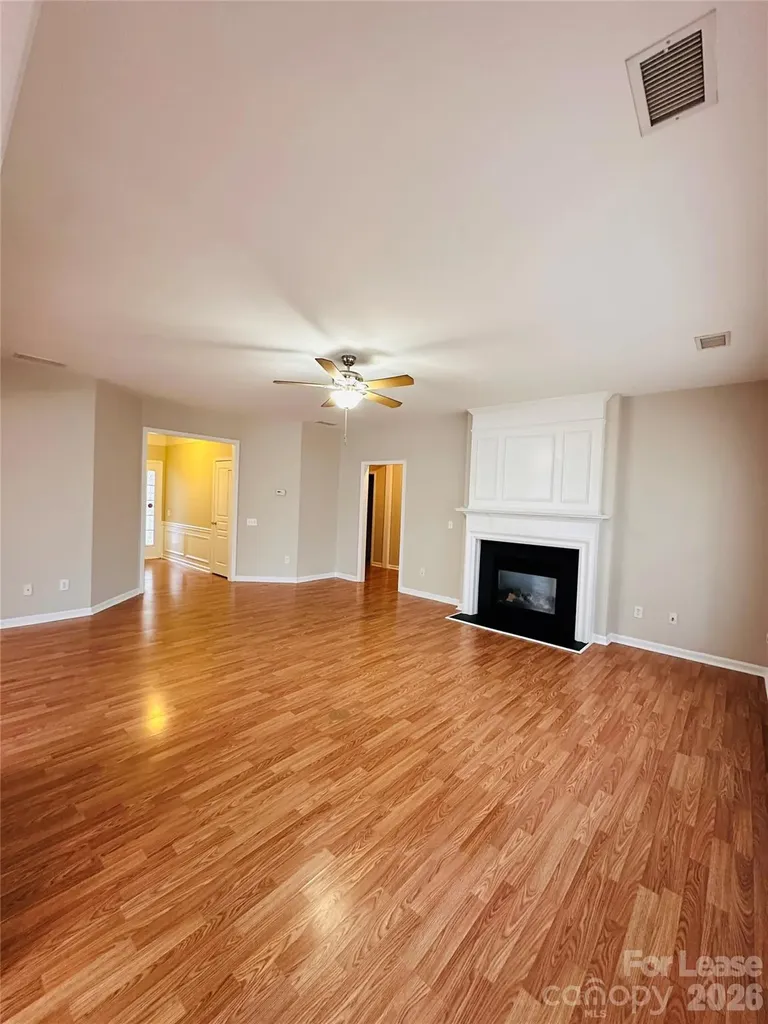 8419 Heron Glen Drive Charlotte NC 28269