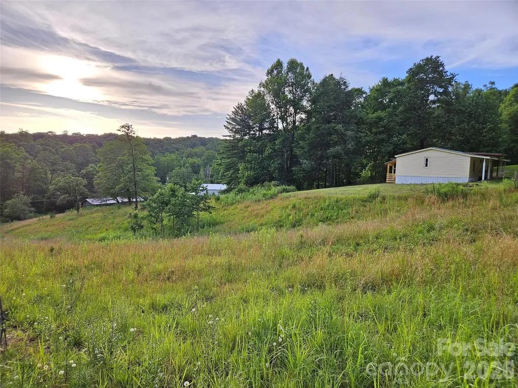 516 John Swofford Road Nebo NC 28761