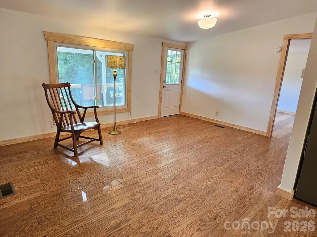 516 John Swofford Road Nebo NC 28761