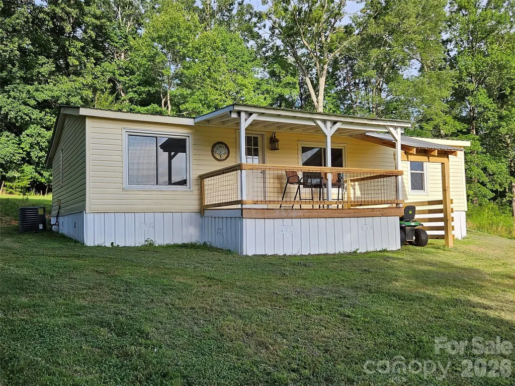 516 John Swofford Road Nebo NC 28761