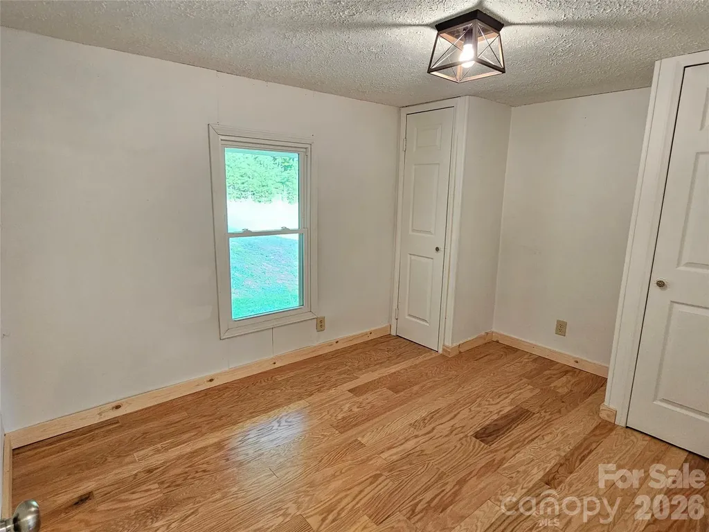 516 John Swofford Road Nebo NC 28761