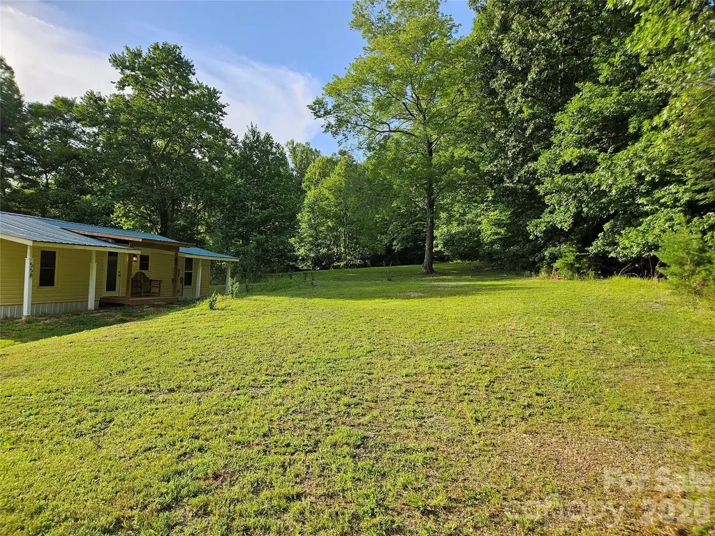 516 John Swofford Road Nebo NC 28761