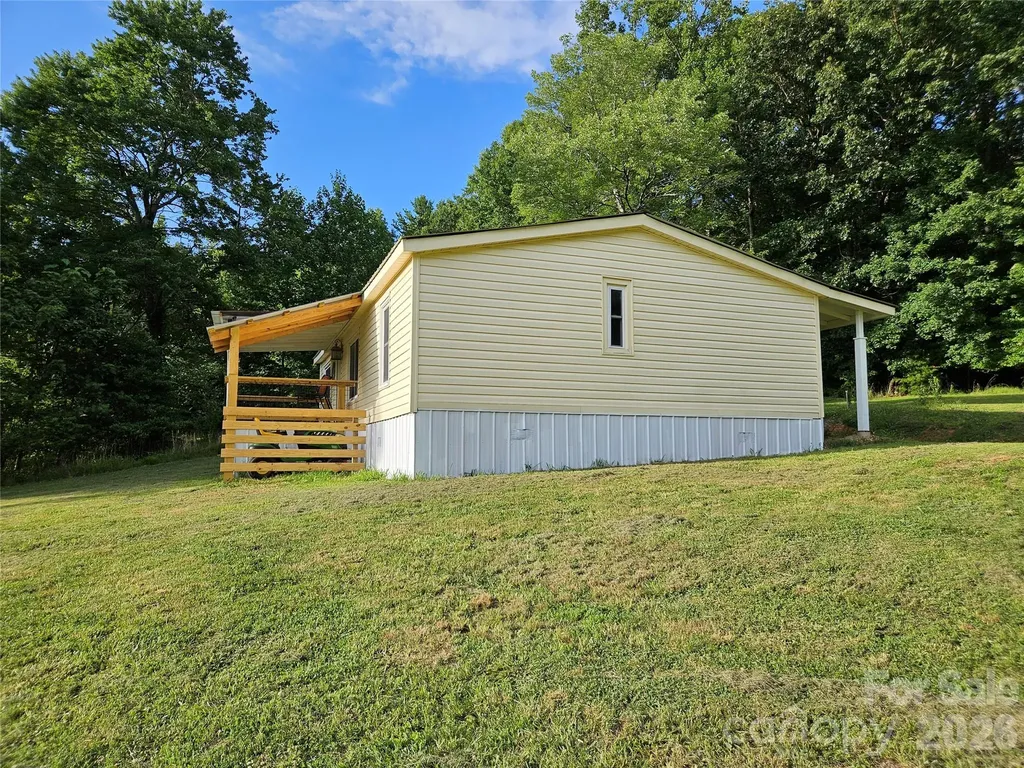516 John Swofford Road Nebo NC 28761