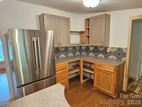516 John Swofford Road Nebo NC 28761