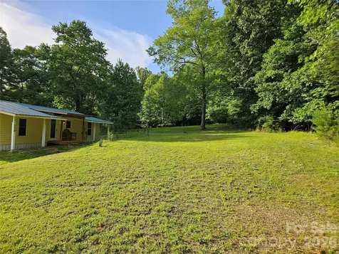 516 John Swofford Road Nebo NC 28761
