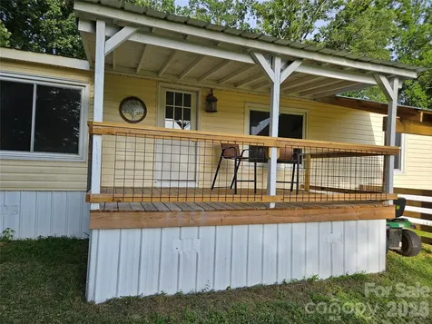 516 John Swofford Road Nebo NC 28761