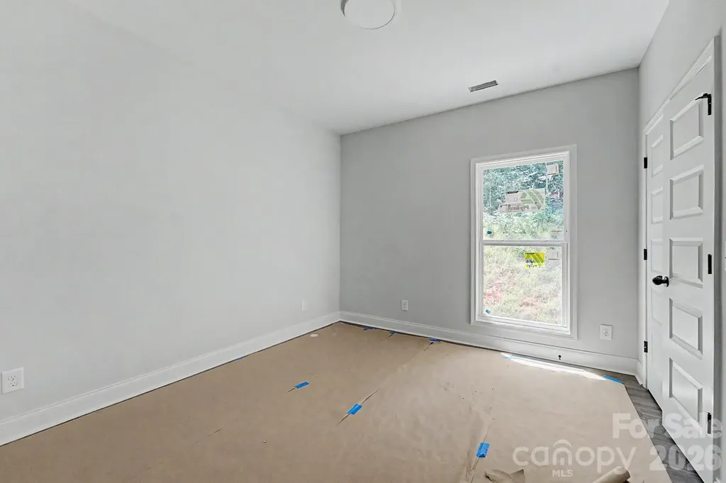 60 Charlotte Street Franklin NC 28734