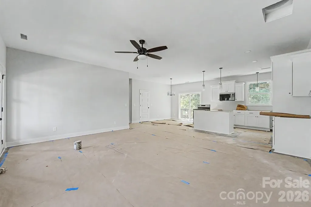 60 Charlotte Street Franklin NC 28734