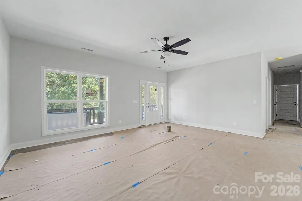 60 Charlotte Street Franklin NC 28734