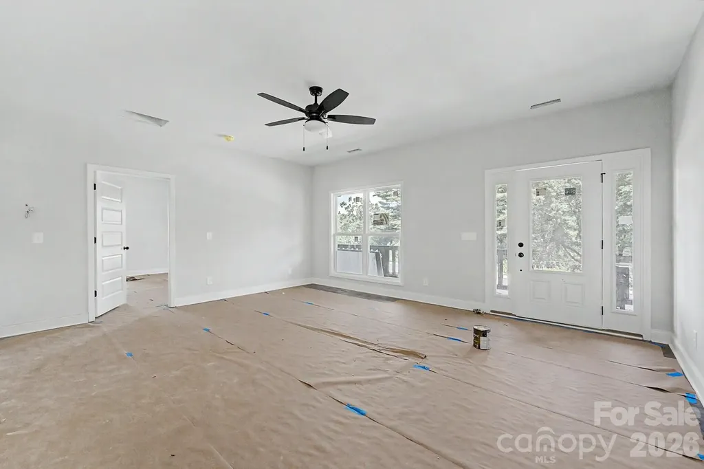 60 Charlotte Street Franklin NC 28734
