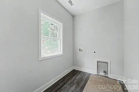 60 Charlotte Street Franklin NC 28734
