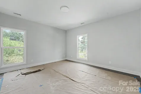 60 Charlotte Street Franklin NC 28734