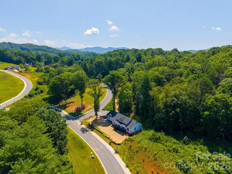 60 Charlotte Street Franklin NC 28734