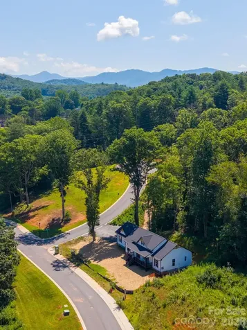 60 Charlotte Street Franklin NC 28734