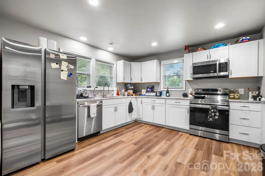 422 Arlington Circle NW Lenoir NC 28645