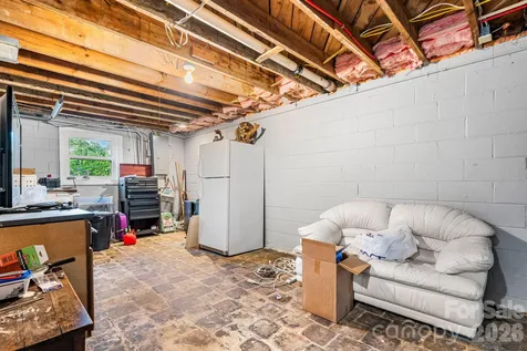 422 Arlington Circle NW Lenoir NC 28645