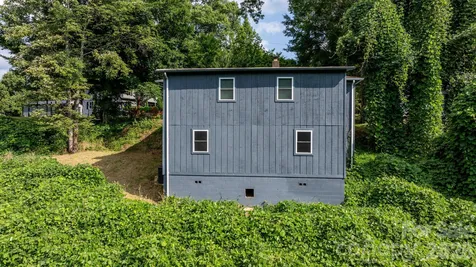 422 Arlington Circle NW Lenoir NC 28645